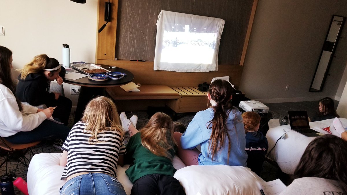 Premier 14_Red tweet media