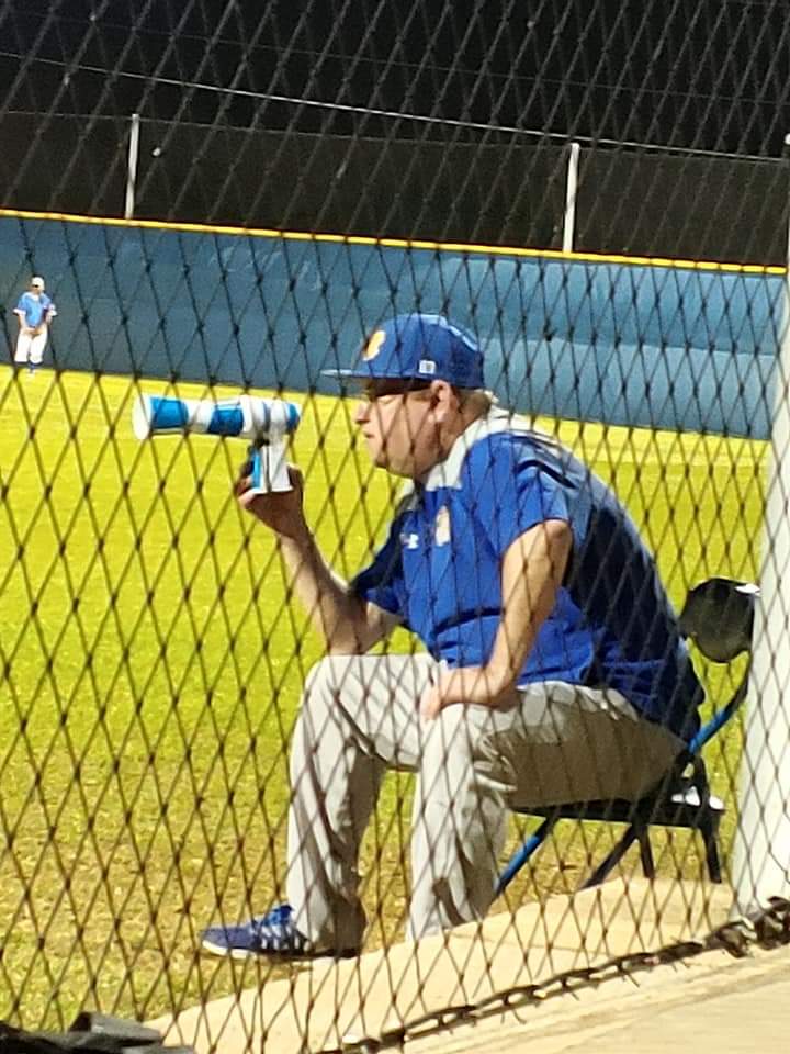 CH_bsball's tweet photo. Mr. Cody using our new team radar gun!? 🤔🐶⚾️🧢🙏
#radargunready #uptoolate #tripleheadersaturdays https://t.co/eXygWlX0FL
