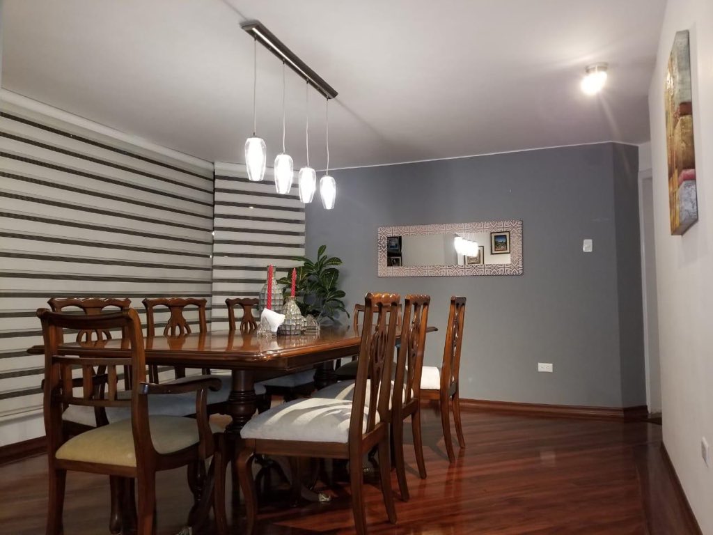 InmoPremium's tweet image. VENDO DUPLEX REMODELADO EN SU TOTALIDAD
275m2 
PLANTA BAJA Área Social , lavandería estudio cuarto de servicio 
PLANTA ALTA sala de estar, 4 dormitorios, 3 baños completos 
2 parqueos y una bodega 
PRECIO $299.000,00 negociables
SECTOR  La Coruña frente a Directv Cel  0999830580