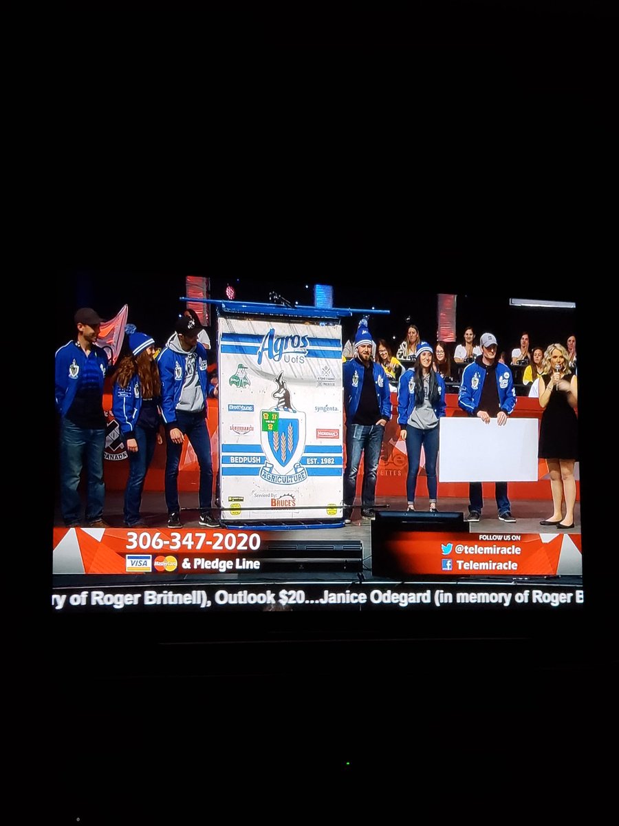 AlVanCaeseele's tweet photo. So proud of this @UofSAgros group! Keep making all of @saskaggrads proud!!@Telemiracle #Bedpush2020 https://t.co/jrKy06fntP