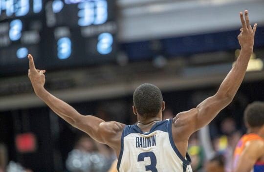 I dub this “Kamarch Madness”!! Let’s Go Dawgs!!! 💙🐶 
#thecloser #kamarcalledgame
<a href="/ButlerMBB/">Butler Basketball</a> <a href="/LaVall_Jordan/">LaVall Jordan</a> <a href="/kamar3baldwin/">Kamar Baldwin</a>