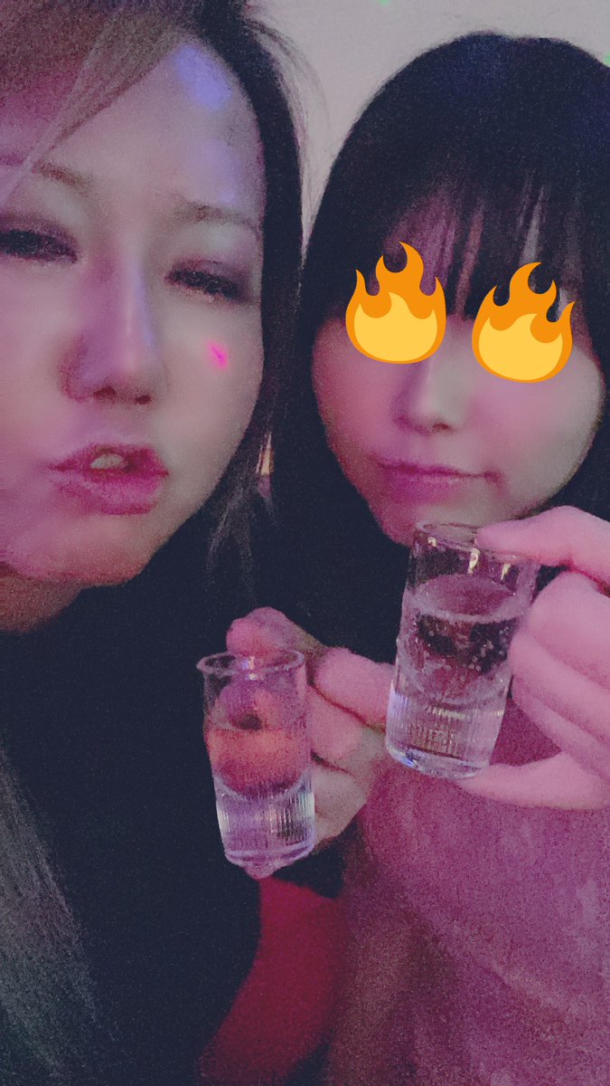 JAY_darkmatter's tweet photo. 今週も大変よく飲みました🍾
最近 #歌舞伎ドッグ にハマたw
今日は掃除と洗濯の日
雨だけどまぁ部屋干し~でも臭わなーいw
しかし #PALSS メンバー大好きかよーて💜
みんな仲良し最高かよーて🤩
あー顔小さくしたいw←今 https://t.co/uLtfQPBlEX