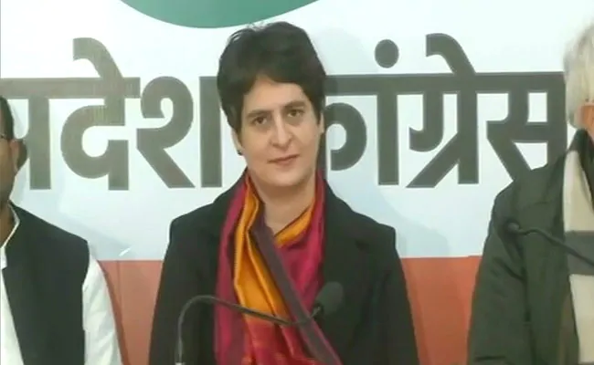 ndtv's tweet photo. "Celebrate femininity": Priyanka Gandhi's message on #WomensDay .
https://t.co/MOkvId03Ma https://t.co/cWtUlhJBdM