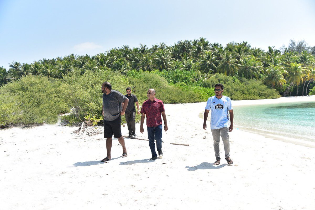 MoTmv's tweet photo. Ministry of Tourism @Motmv handed over the quarantine center built with the support of the tourism industry in K. Vilivaru to  @NDMAmv today. With inter-agency collaboration this facility was built in a mere 10 days. ‘We can and we care’.

#visitmaldives #SunnySideofLife https://t.co/jGS5UTmoxx