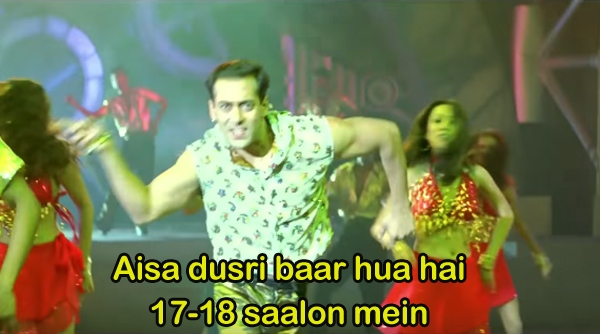 sagarcasm's tweet photo. Australia thrashing India in a WorldCup final. #INDvAUS https://t.co/JwZVFcutKD