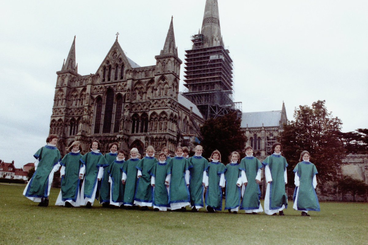 SalisburyCath's tweet image. In 1991 we made history by becoming the first Cathedral in the UK to allow girls to sing on an equal basis with the boys. Next year, our fabulous girls choir will celebrate their 30th anniversary. #WomensDay