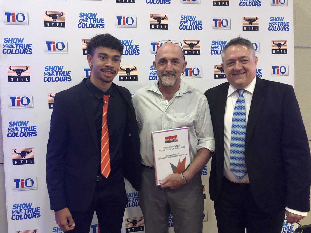 Congratulations to Nightcliff’s Mark Pedretti, who has been rewarded for his tireless dedication by taking out the <a href="/KennardsHire/">Kennards Hire</a> Volunteer of the Year Award. Some home games Mark works 17 hours! #NTFLtruecolours #territoryfooty #NicholsMedal