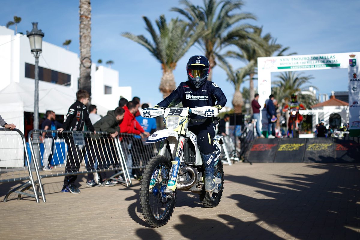 dipalme_almeria's tweet photo. 🔛 Primeras imágenes de la salida de las ‘100 Millas de Antas’ en el XXIV Campeonato de España de Enduro 🏍

#ESPenduro https://t.co/jIJ6Lp2NZE