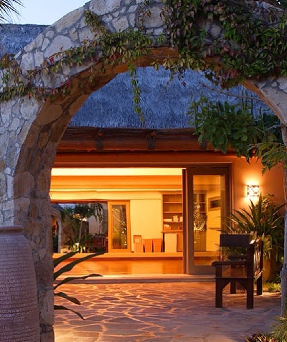 tlee_spas's tweet photo. For the last 25 years, our Founder, Tracy Lee, has managed and designed some of the most highly acclaimed spas in the world. In celebration of #InternationalWomensDay, we asked Tracy to give us a rundown of her most memorable projects! #IWD2020 https://t.co/kQ3JHzoIc8 https://t.co/IJaUx3ZeDy