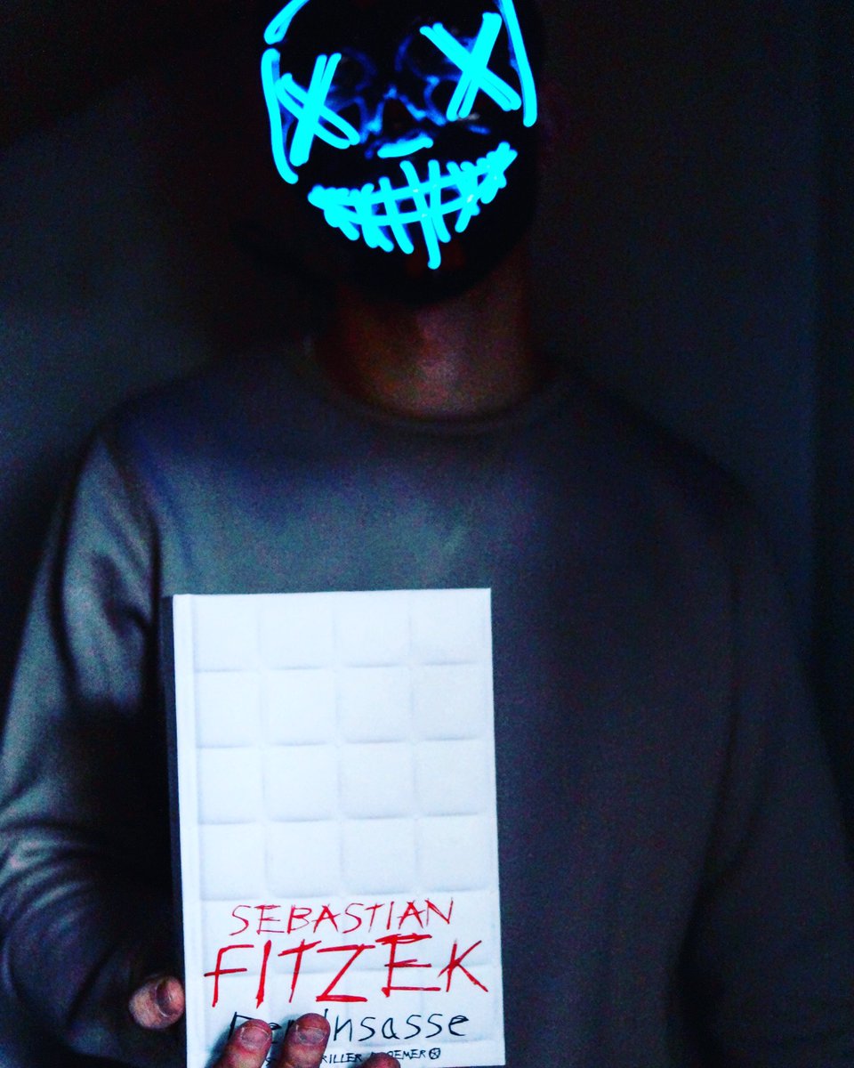 MBookboy tweet picture