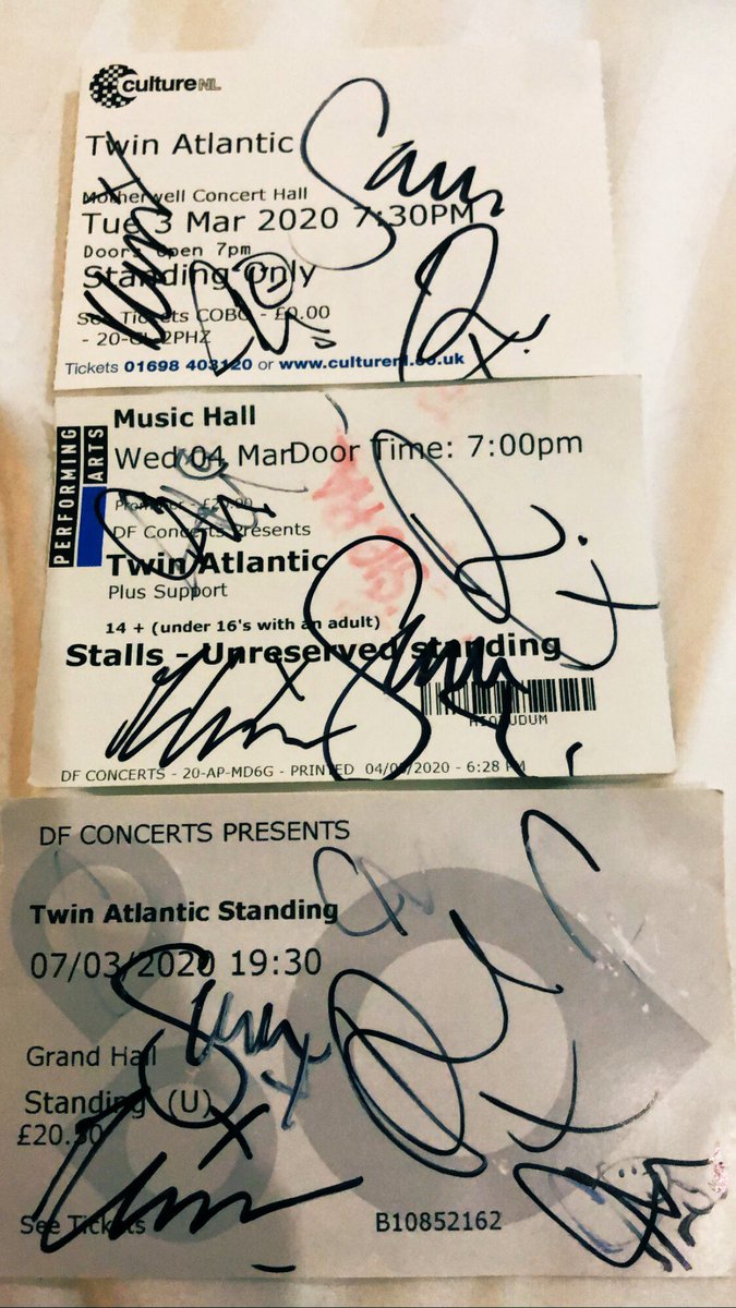 Nenya75's tweet photo. That‘s a wrap! 4 powerful shows in Scotland, always worth travelling over from Germany. Buzzin‘ to see you in Germany soon 😉 (unfortunatly didn‘t get a tix in Dundee 😝) https://t.co/R405J0qBam
