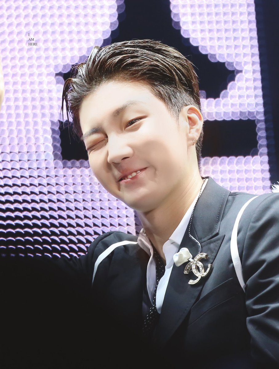 #WINNER #위너
#HOONY #이승훈

<a href="/official_hoony_/">official_hoony_</a> 
😘