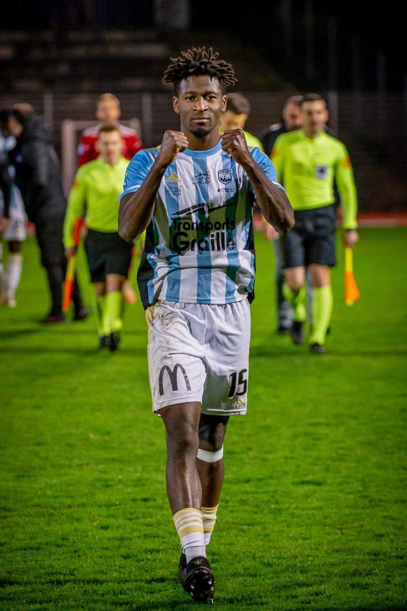 peterouaneh's tweet photo. Victoire 1-0 contre Lyon La Duchère AS 💪🏾 Le combat continue 🔵⚪ #championnatnational #LDAS #GoPonots #National
@lepuyfoot
📸 Sébastien Ricou https://t.co/mJAFmXYctd