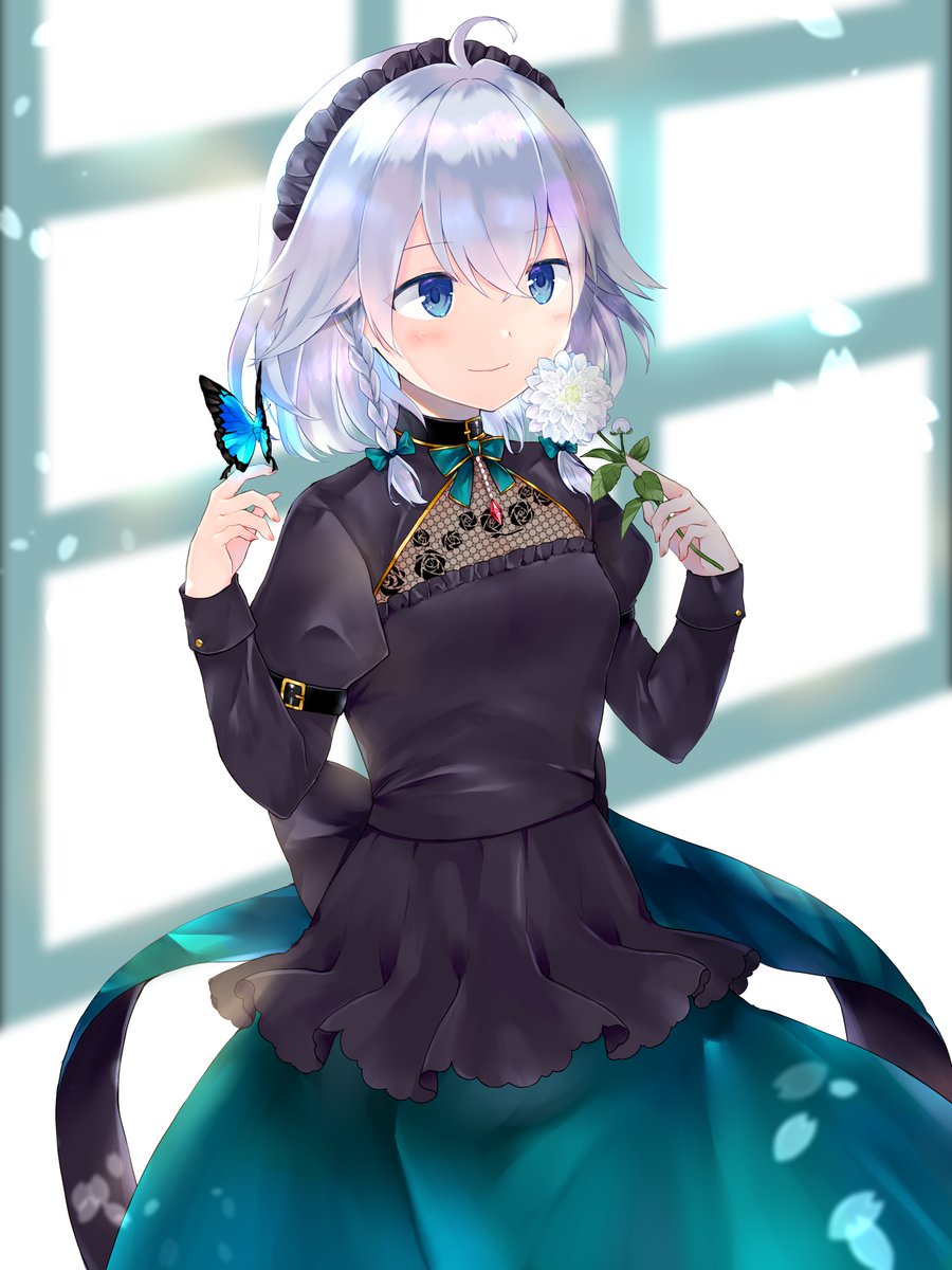 咲夜さんと蝶と花。
さきpさん(@sakipee36 )の衣装をお借りしました～。
めっちゃきれいな衣装!! 