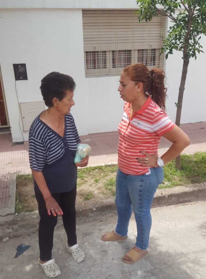 JJuaneda's tweet photo. Hay miles de mujeres que todos los días trabajan para cambiar la realidad de sus barrios. En el #DiaInternacionalDeLaMujer vaya mi reconocimiento, agradecimiento y afecto para todas las Mujeres Vecinalistas! https://t.co/Iy1ZC3b02u