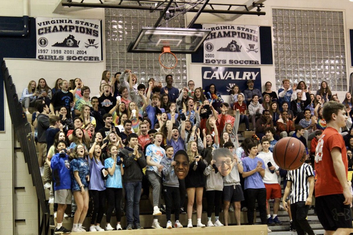 TheRealMsGoto's tweet photo. FanQuest 2020. Another one in the books!! Thanks for coming out everyone, it is truly a community event. #CavNation #OneWoodson #OneFrost #InclusionRevolution @Woodsonathletic https://t.co/OvjubReqYV