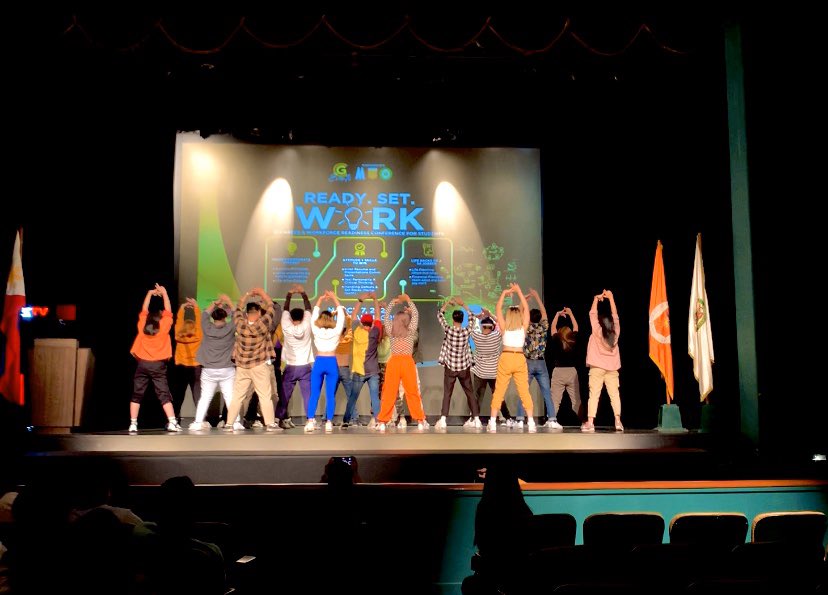 iasdancetroupe_'s tweet photo. Ready Set Work: A Career & Workforce Readiness Conference for Students
Once again, thankyou so much @feujma for inviting us to perform onstage. It's such an honor to share our talents and time with you!
#IASFIGHT https://t.co/lgJ2AVd9QX