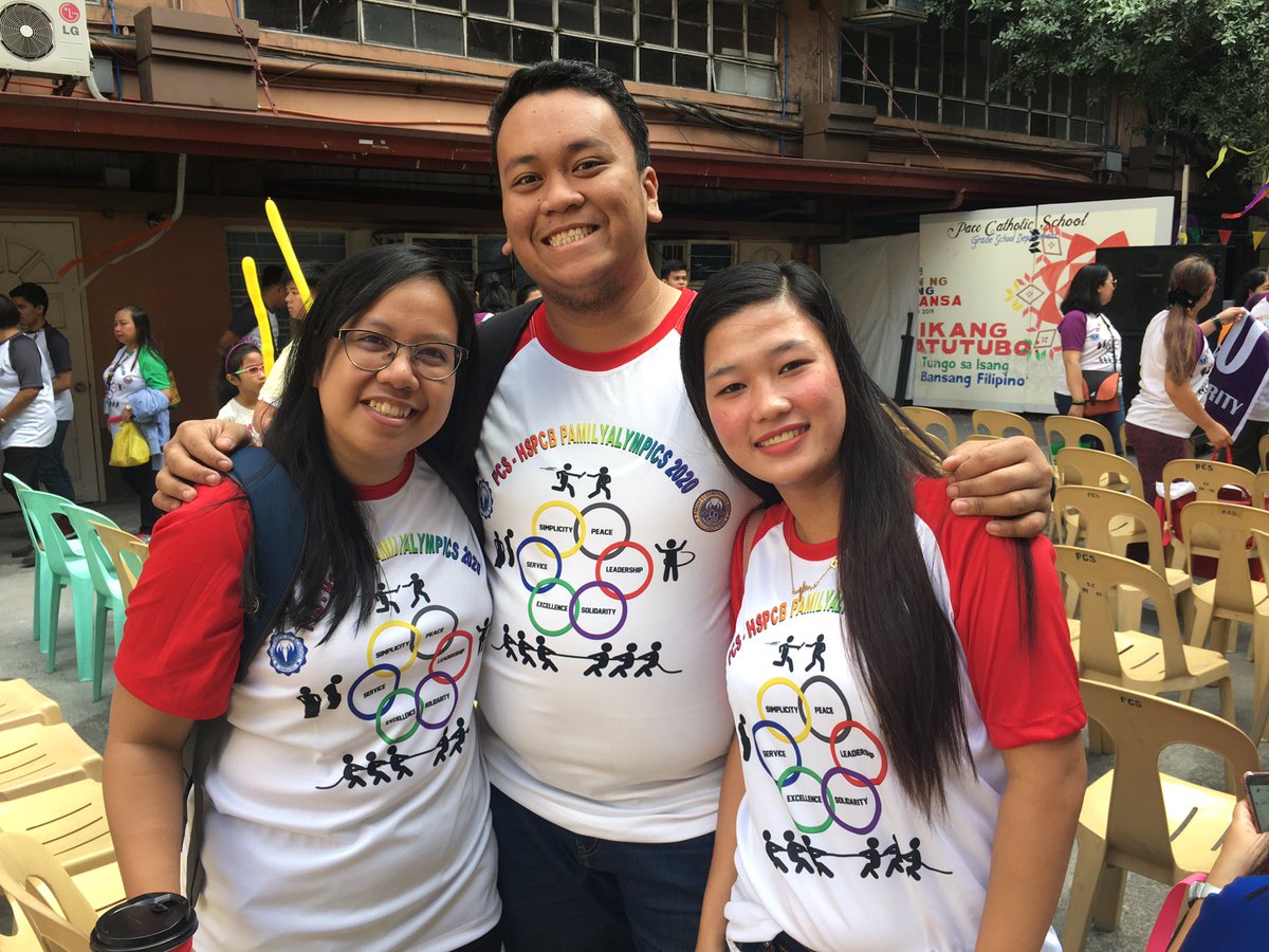 ruevenpadilla's tweet photo. Your Grade 9 Araling Panlipunan / Ekonomiks teachers are now signing off. Congratulations, Paconians! π #SY1920 #AP9 #Ekonomiks https://t.co/DkFEdCyfF5