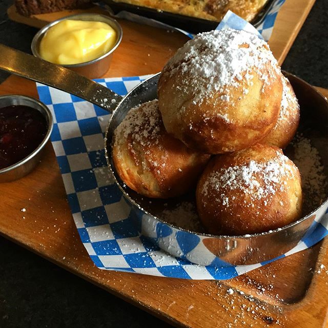 Carolyn B. Heller tweet media