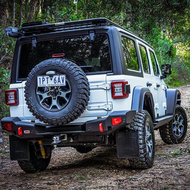Protect the rear of your Jeep Wrangler JL with ARB's Rear Bar!
Finished in an Integrit textured black powder-coat to complement the rest of ARB's range for the JL, the newly released rear bar features twin rated recovery points and a recessed centre sect… ift.tt/2vNcAN1