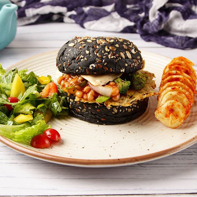 himanshu_watts's tweet photo. Vegetable Rostada Burger
.
.
.
.
#rostada #burger #blackbun #f52gram #f52grams #food52 #foodphotography #still_life_images #teamcanon #himaanshujaswal #photographersofinstagram #photographers_of_india #hautecuisines ...
๐ธ https://t.co/N4qc2WO6ol via https://t.co/jcqbOD15uR https://t.co/GKZqZpHz5f