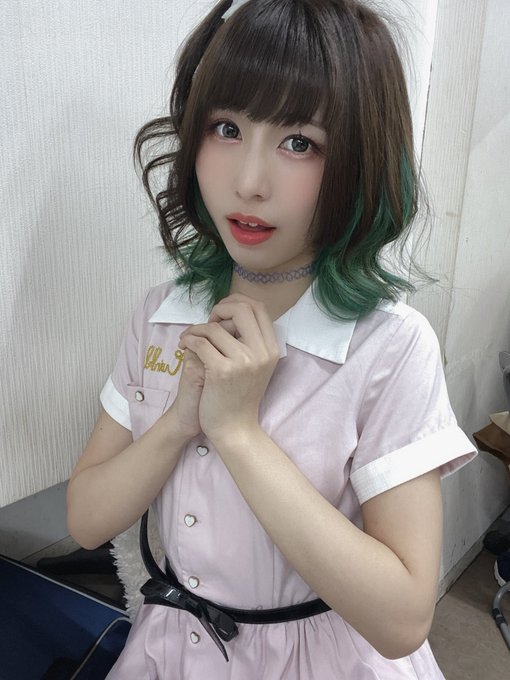 Twitterのコスプレ画像3