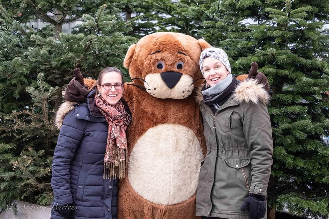 centrummanager's tweet photo. Internationale Vrouwendag staat elk jaar op 8 maart in het teken van strijdbaarheid en het gevoel van solidariteit van vrouwen overal ter wereld, dit jaar is het thema #EachforEqual: individueel én collectief bouwen aan een gendergelijke wereld. #winkeldorpbeveren  #ebeveren https://t.co/1xIZ8ArfCT