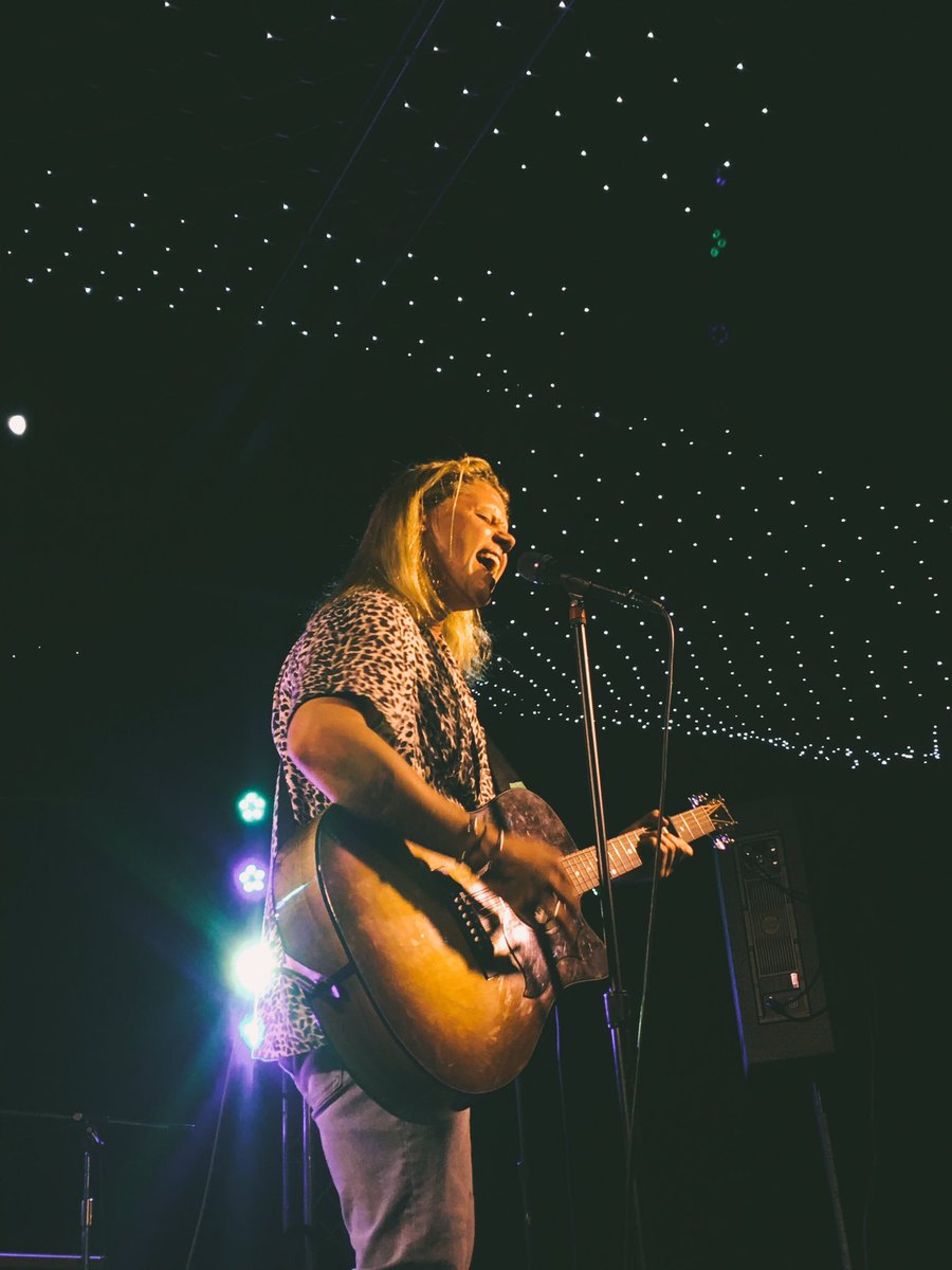 connyboyfan7's tweet photo. Lil update - saw @ConradOfficial for the second time last Friday and didn’t realise how much I’d missed his voice even though I had seen him a year before 🥺 was a FANTASTIC show, filled with so much singing, laughter and love 🥰 thank you for the amazing night c-rad ❤️ https://t.co/Sg4S3oowk1