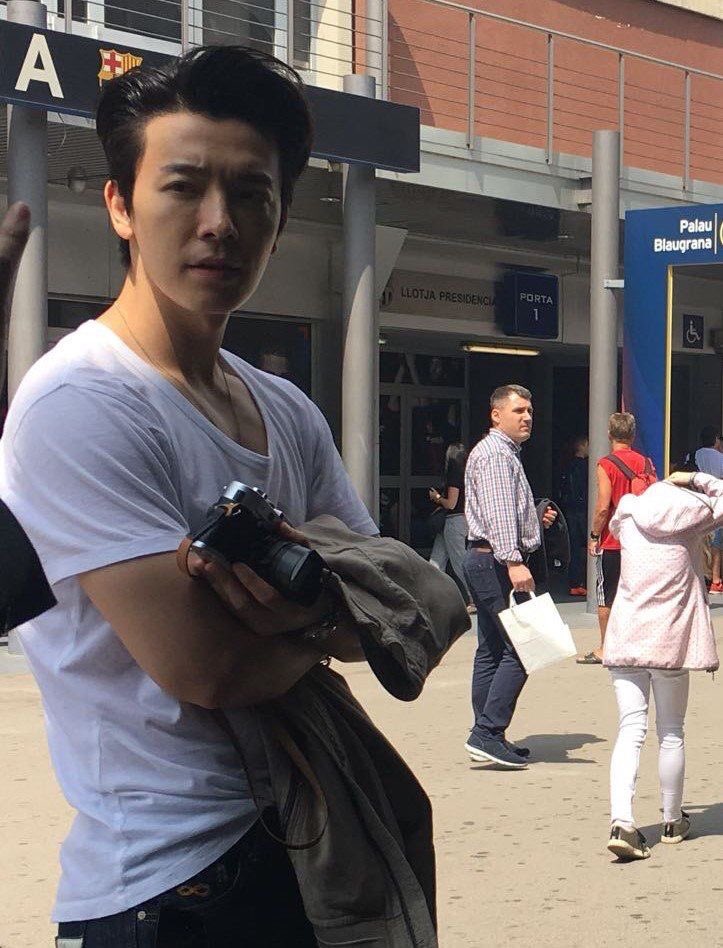 Not sure if anyone did it already but..-ˏˋ Donghae in white shirt - a necessary thread ˎˊ˗