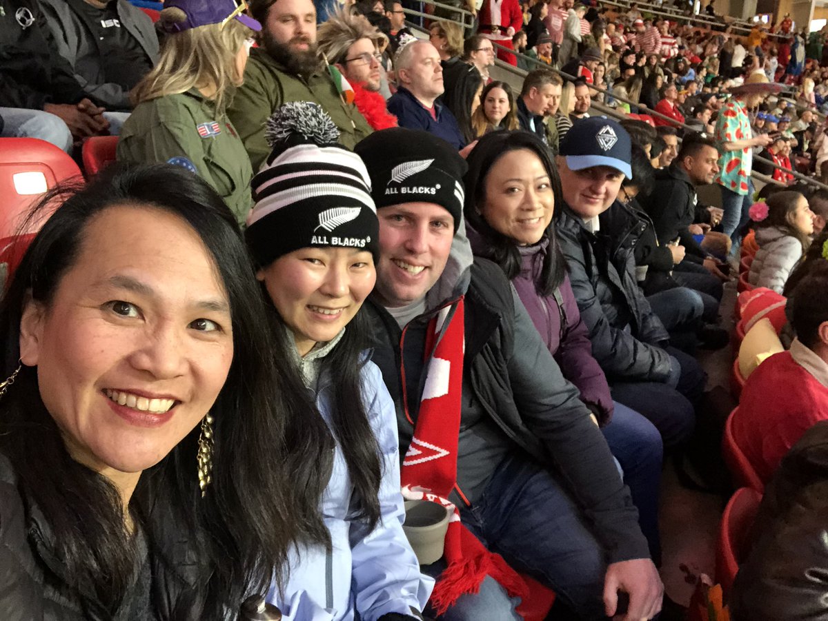 Sporty_TL's tweet photo. Awesome day at @CanadaSevens! #sofancy7s @bcplace @Amanda_Chow @mmmelia #Vancouver #Rugby7s https://t.co/JU52dSFrGI