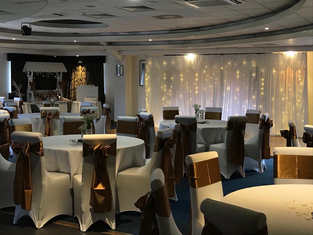 SlatersCatering's tweet photo. Last night we were delighted to host the engagement party to a very happy couple! This highlights the versatility of our function room and what we can offer. To book your event email : vincent@leylandgolfclub.co.uk or call 01772 436457 ext 3 - @LeylandGC ✨ https://t.co/4Pfww2HFo2