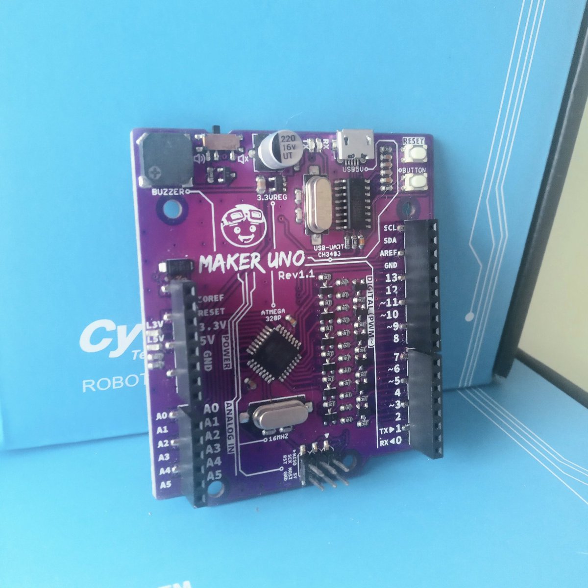 PInvent95's tweet photo. Apa yang menarik sangat pakai Maker Uno ni?

#arduino #uno #maker #makeruno #diy #pinvent #cytron #purple https://t.co/BaFpw0ZjCF