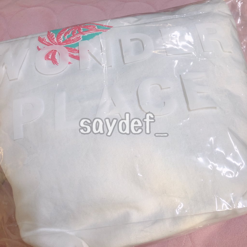 saydef_'s tweet photo. ดีลแล้วค่า #RepresentxJB ฮู้ดสีขาว size M ราคา 2400 ค่าส่ง 60/80 มัดจำ 1000 สนใจ dm นะคะ 
#ตลาดนัดอากาเซ่ #GOT7 #ขายของสะสมกัซ #ตลาดนัดกัซเซบึน #ตลาดนัดอากาเซ #representJB #JB_Represent #JBxRepresent https://t.co/FlKjq4ePY8