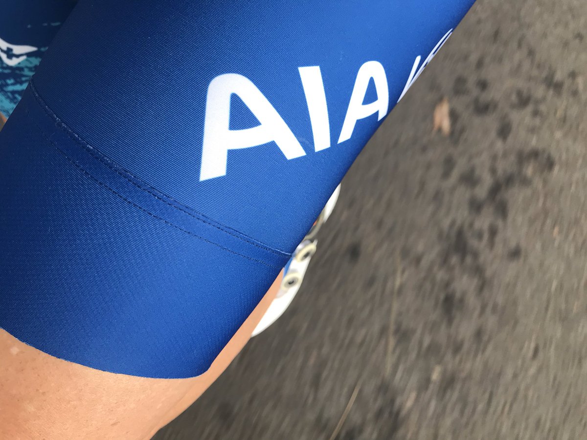 Fuzzyleeza's tweet photo. Back into #MercerSupercyle20 training as the roads have been wet so just a quick fast spin around Centennial Park #specializedtarmac @AIAVitalityAU @Collins_Square #Core_Australia @MercerAU @Supercycle_au @NorthernTrust @VirginMoneyAU @lifeatmercer #MercerActive https://t.co/ZDFfMkaSg8