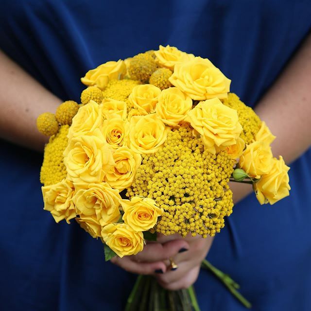 Texture rich + strong bold colour = 👌💣 📷 @thelittlelondonphotographer 
#sprigsandstems ift.tt/2TKpDa5