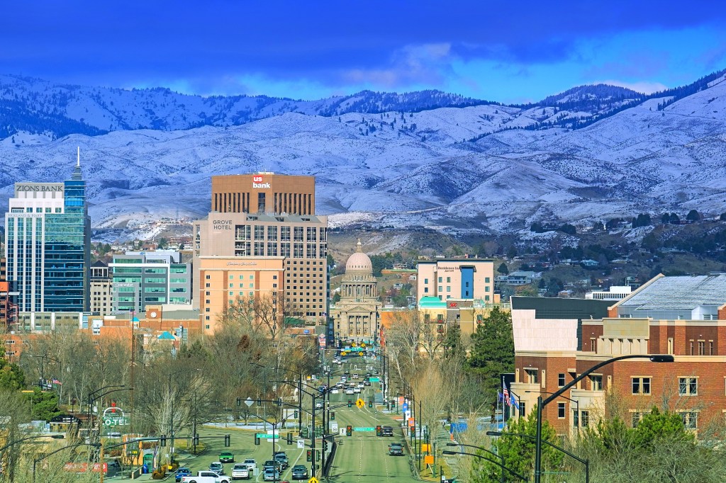 RadioRoaming's tweet photo. Idaho the Gem State https://t.co/WyJvMOg3MW https://t.co/oExeyMWkc4