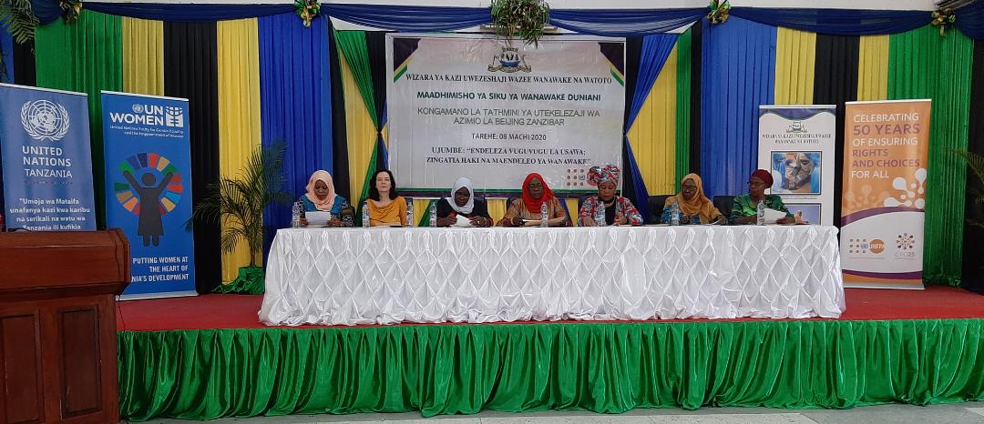 bathassan's tweet photo. The UN and #RGoZ reflect on progress made in Zanzibar to advance #genderequality & accelerating efforts during the #DecadeOfAction to deliver a better world for women and girls leaving no one behind. #ICPD #GenerationEquality @UNFPATanzania
@jtfmahon https://t.co/jpLdzQEFOg