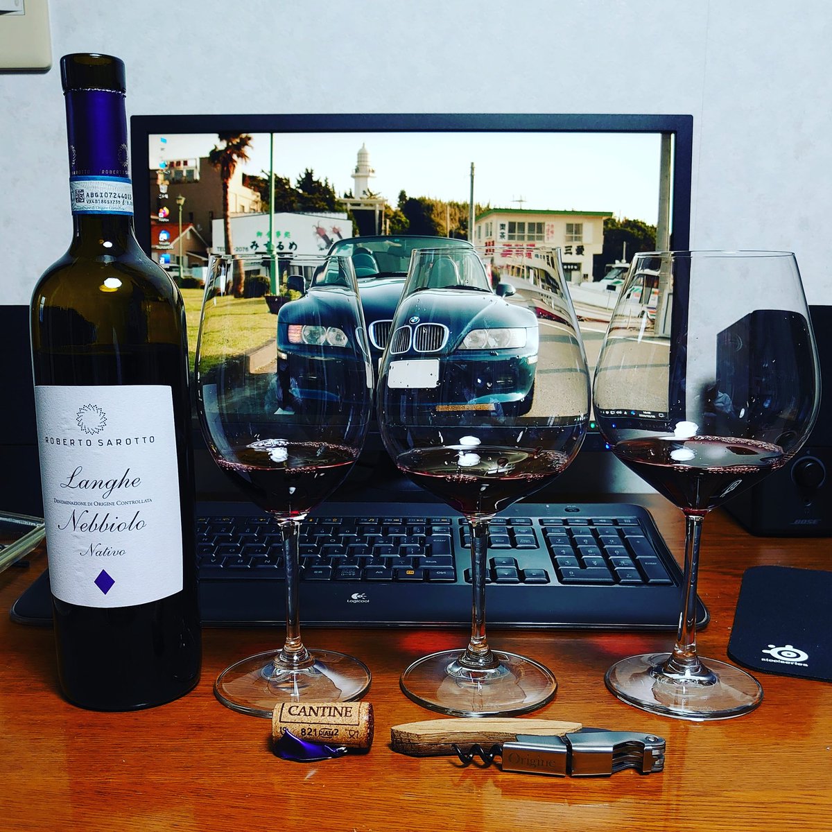 バローロにアパッシメントを持ち込んだRoberto SarottoのLanghe Nebbiolo Nativo 2017, グラスを変えて飲み比べ🍷