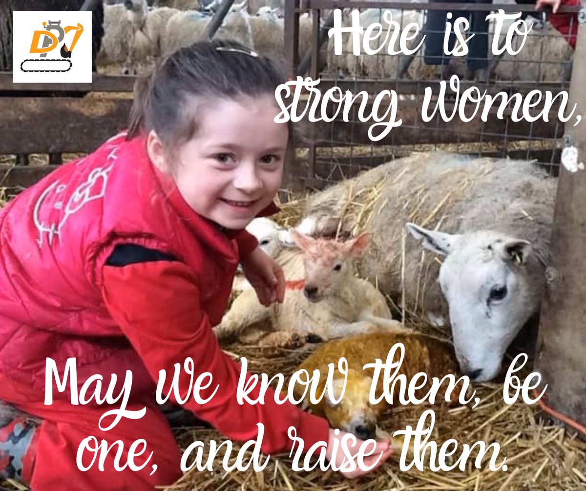 • INTERNATIONAL WOMENS DAY •

To celebrate all the women we know, tag a wonderful woman you know below for the chance to win one of our hoodies 🧡 
Winner announced tomorrow 9/3/20
Photo credit: Caroline Jones
