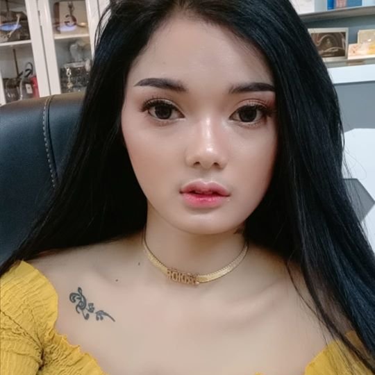 LinLinLove19's tweet photo. follow my new account 😍 https://t.co/ncAC9t9Xcx