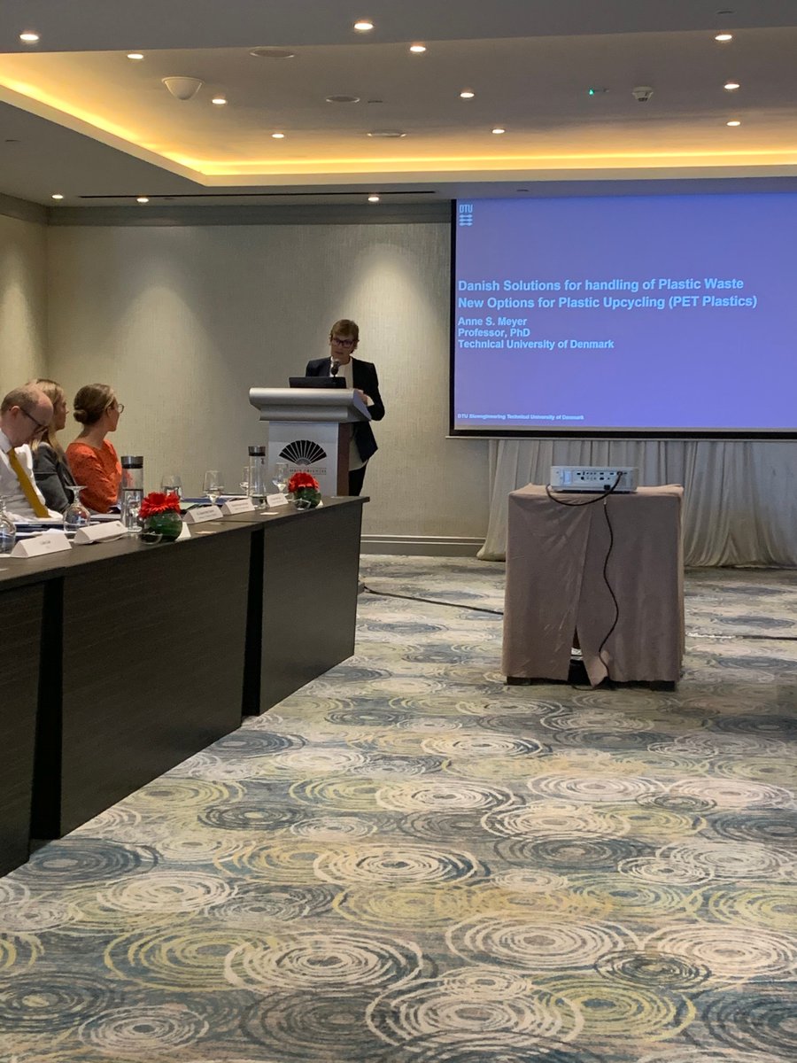 AnneSMeyer1's tweet photo. Addressing New Upcycling Options for Plastics in Singapore with the Danish Minister of the Environment Lea Wermelin, the Danish Ambassador to Singapore and Asian delegates targeting Green Transition. https://t.co/Vk7sENXNeN