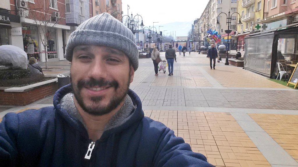 JoelSepelJOELSE's tweet photo. #Sofia🇧🇬 #Bulgaria🇧🇬 #JoelSepelnSofia #JoelSeInSofia #JoeleSepelInSofia🇧🇬 #Italian #JoeleSepel #JoelSe #joelsepel #crumblenot #performer #Gifted #RockSinger #RockShowMan #Soñador #TalentuousMan #cn #esserebendotato #guarinogiuseppe https://t.co/uslomEdfJy https://t.co/0FBymV8Rg3 https://t.co/QSR40bVuXJ