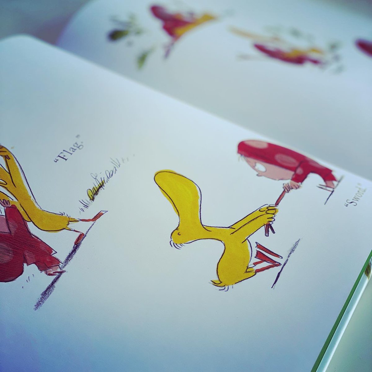 bookgiftblogger's tweet image. A truly hilarious read by @ClareHelenWelsh with a clear message coupled with #oliviertallec’s astute visual humour #HowSelfish! explores how a stick can cause such a drama between friends Dot and Duck. Perfect to introduce themes of empathy and kindness to a younger audience