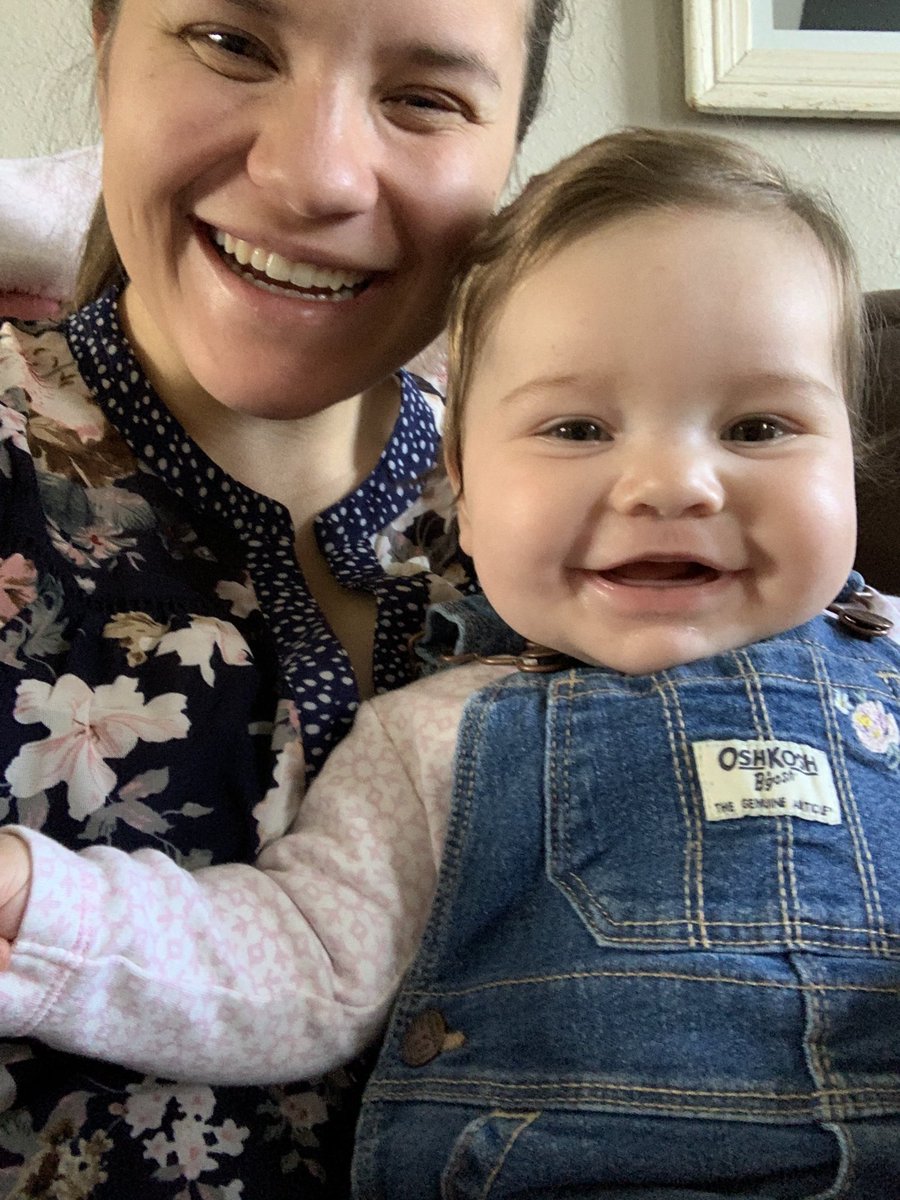 marlysjohansen's tweet photo. My cute girls!! #oliviataylor #quinntaylor https://t.co/HfSuM0sypn
