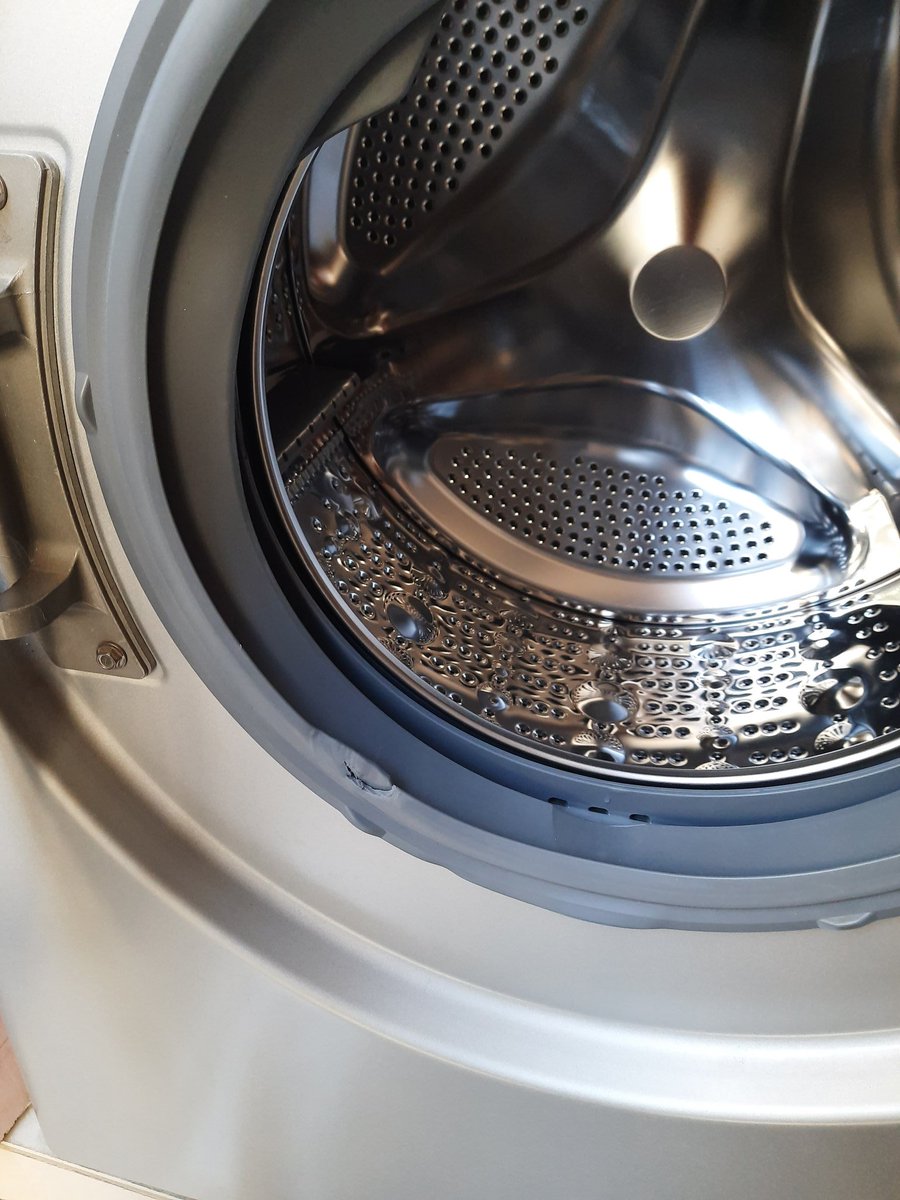 NikhilT93752254's tweet photo. Worst experience with @LGUS. Water is coming out of door due to rubber is broken within 15th wash cycle of purchase. And the service man asks for Rs 800 to repair it saying rubber is not covered in warranty.  How poor the quality is #LG #poorquality #cheaters #notrust. https://t.co/cBdnSNsvQe