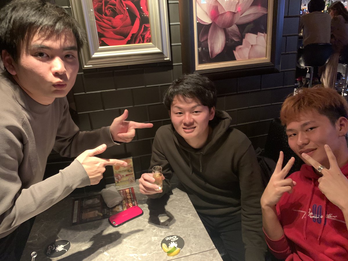 FCktym's tweet photo. 幹事会しました！ありがとうございます。これからもよろしくお願いします
北山FCはサッカーだけでなく楽しんで遊んだりしたり仲良いサークルです。
新入生の皆さん 1回生の時にサークルに入り過ごした皆さん。ぜひ北山に入りませんか？ みんなで楽しい空間作りましょう！
 #北山FC
#春から立命館 https://t.co/ghR5sSbmMg