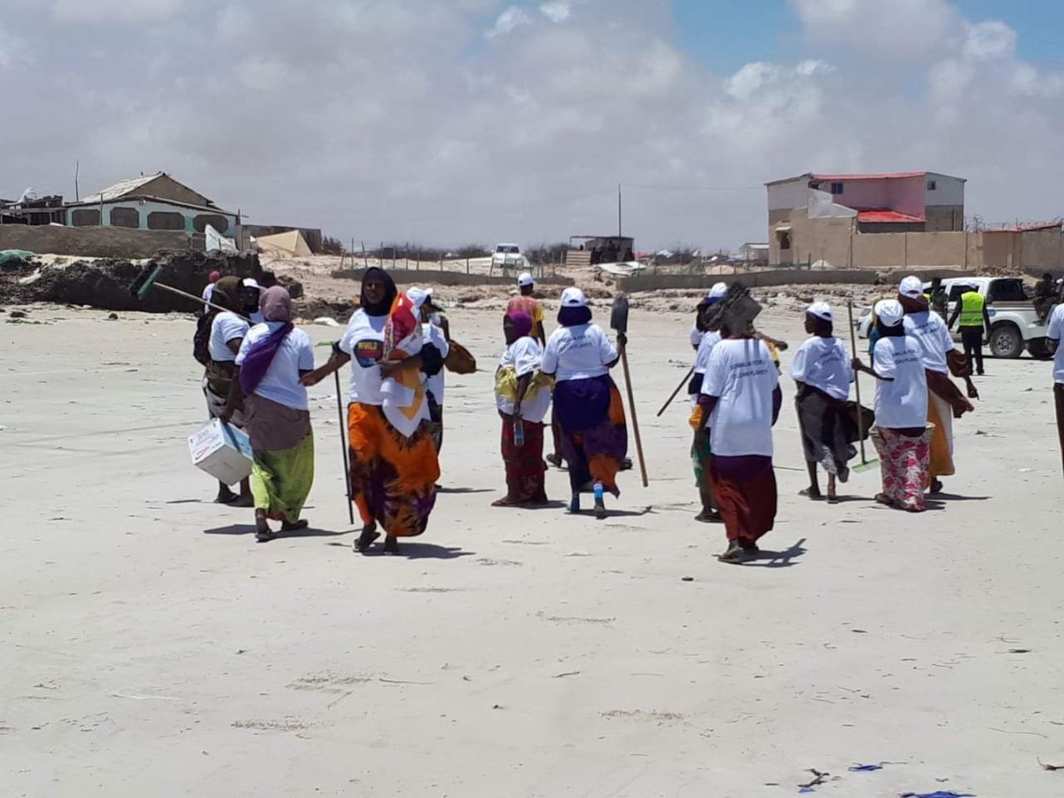 SomaliaLet's tweet photo. On #InternationalWomensDay 2020, let’s plan more trees. Planting 🌱 trees, weekly beach cleanups and protect wildlifes which the ultimate solution to fight the #ClimateChange. And also we have reduce carbon emissions and #BeatPlasticPollution #Somalia @EcosocSom #Mogadishu https://t.co/6alvFCQZD9