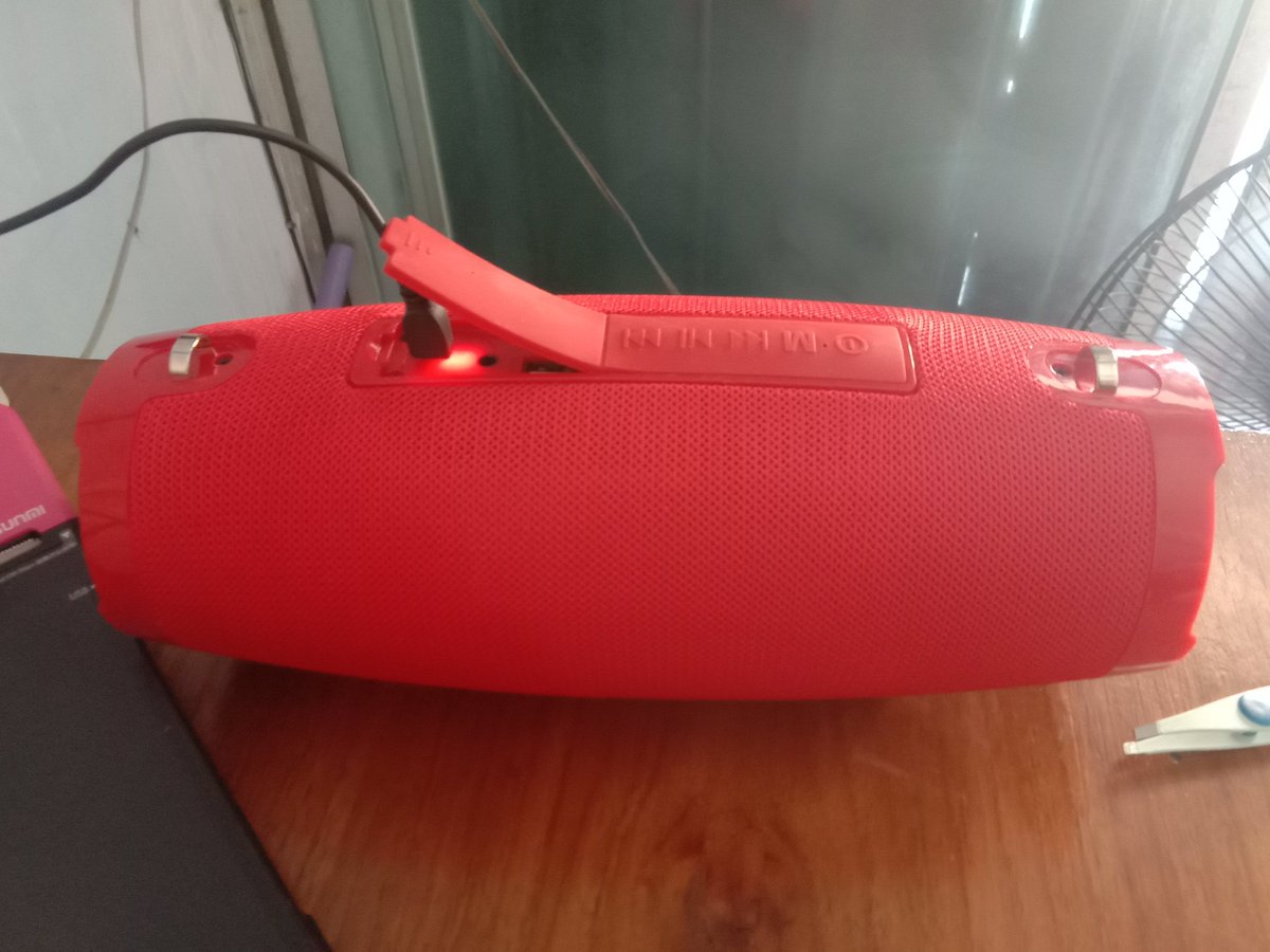 ขายจ้าา 📢📢
#ลำโพงบูลทูธ #T&amp;G
580บาท💲💲 สนใจนัดดูของได้ครับ
#ตัวเมืองนครสวรรค์
ใช้ได้วันเดียว ของใหม่✨✨