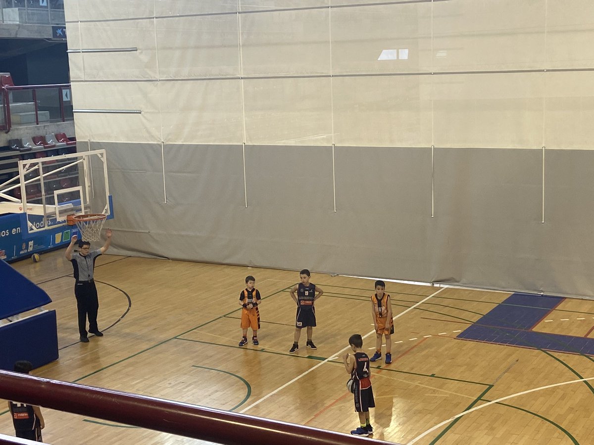 Muy buen inicio de segunda vuelta para el benjamín de 1 año <a href="/BMenesiano/">BasketMenesiano</a> frente a un <a href="/Pintobasket/">PINTOBASKET</a> que nunca se rindió. #cantera #baloncesto #formacion. Espectacular pabellón, de los mejores de toda la Comunidad de Madrid <a href="/FBMadrid/">Fed. Bcto. de Madrid</a>