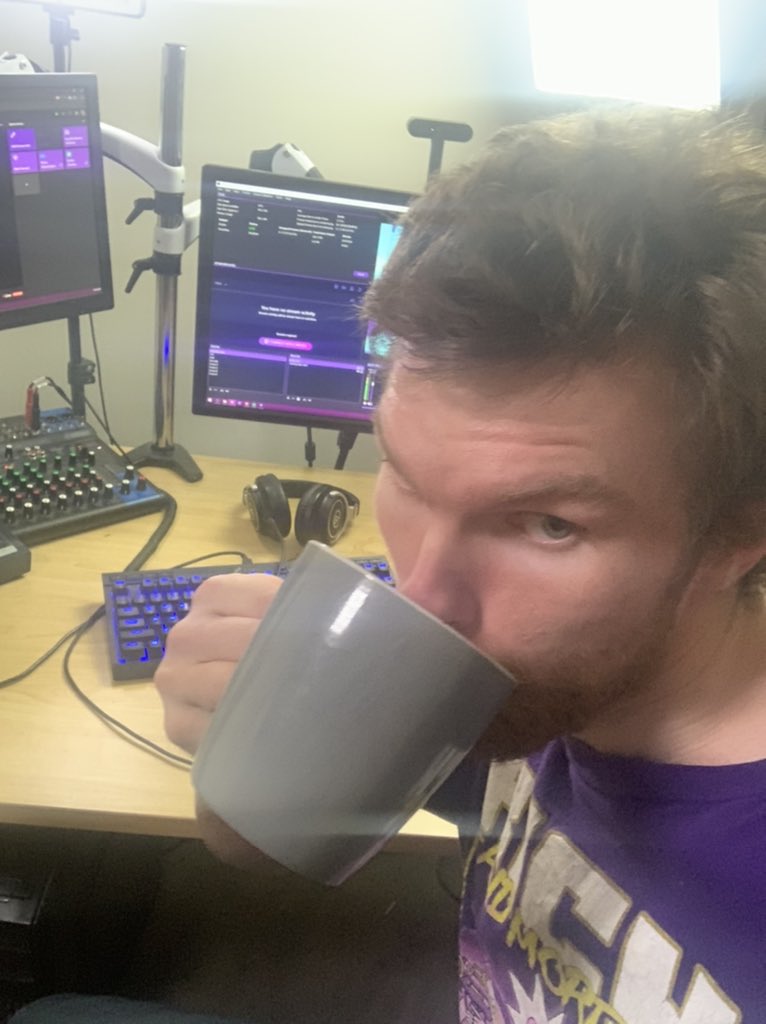 DrCoffeeRat's tweet image. Stream on now , coffee now plus stream reviews and discussion little different but new style of content 

Twitch.tv/drcoffeerat 

#nowlive #streamcoach #twitchsupport